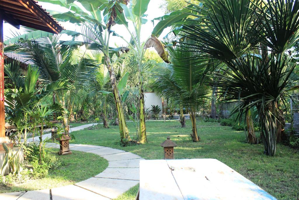 Toke Menjangan Hotel Banyuwedang Kültér fotó